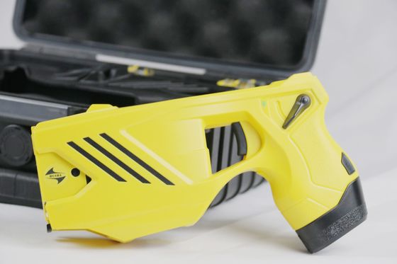 HUSHA TX200P Double cartouche Pistolet électrocutant IP57 imperméable à l'eau et tension de sortie 55±5KV pour les forces de l'ordre