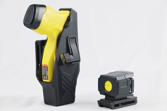 Pistolet paralysant HUSHA résistant à l'eau IP57 avec une tension de sortie de 55KV et une batterie rechargeable de 1400mAh